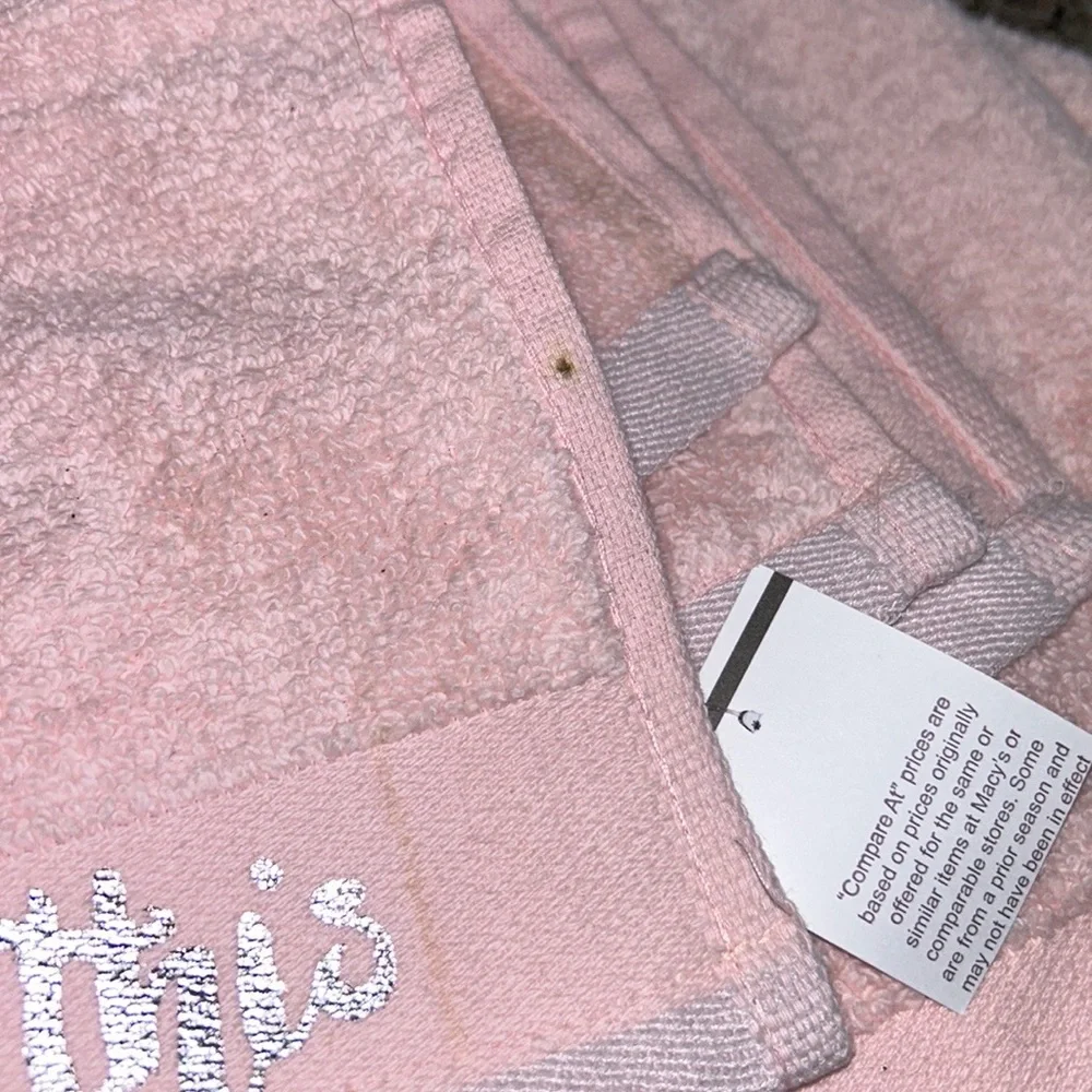 Girly Glam Cosmopolitan pink hand towel/washcloth set
